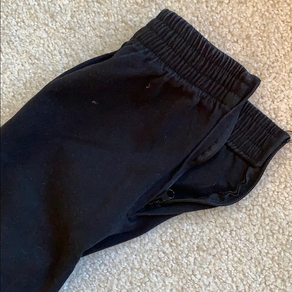 Brooklyn Cloth Black Drawstring Jogger Pants - Picture 4 of 5
